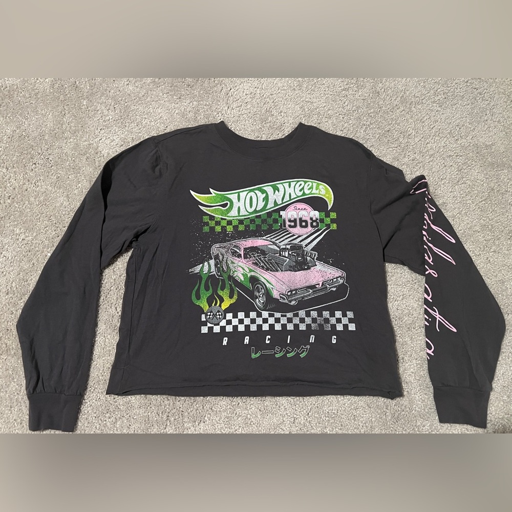 Women’s Hot wheels long sleeved crop tee